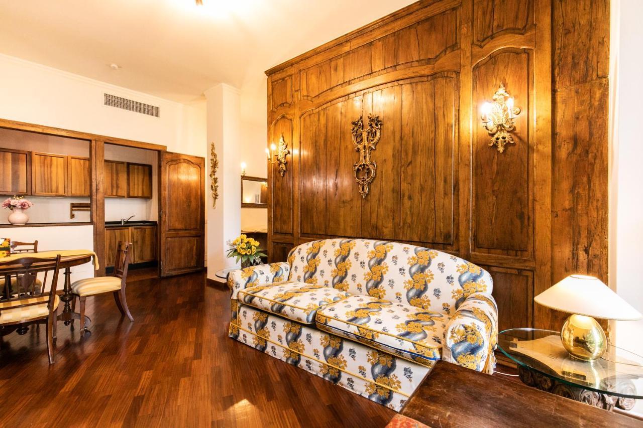 Klimt - Jacuzzi 5 Star - Luxury Design Apartment Milano Eksteriør billede