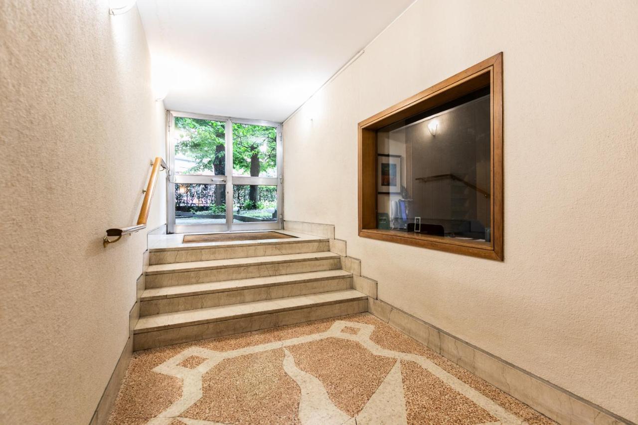 Klimt - Jacuzzi 5 Star - Luxury Design Apartment Milano Eksteriør billede